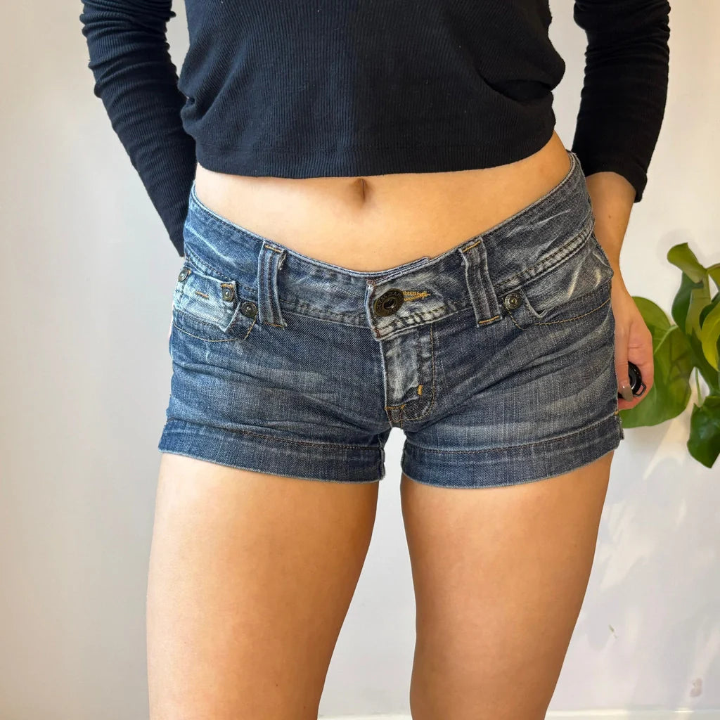 Guess Denim Shorts - 32W UK 10 Blue Cotton Columbia sweaters