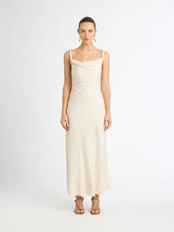 ANGELINA MAXI DRESS Casual maxi dresses