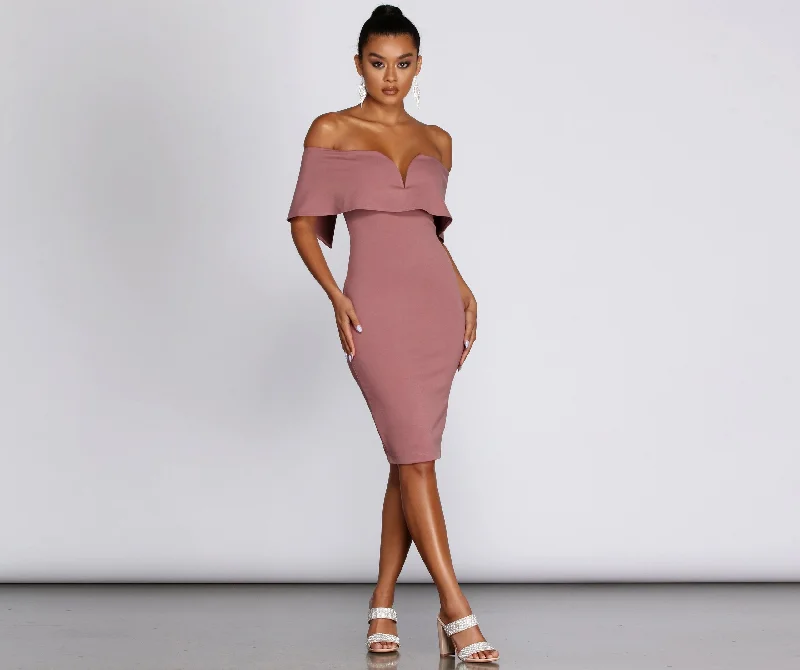 Outfit On Stylish Ponte Midi Dress Winter midi dresses