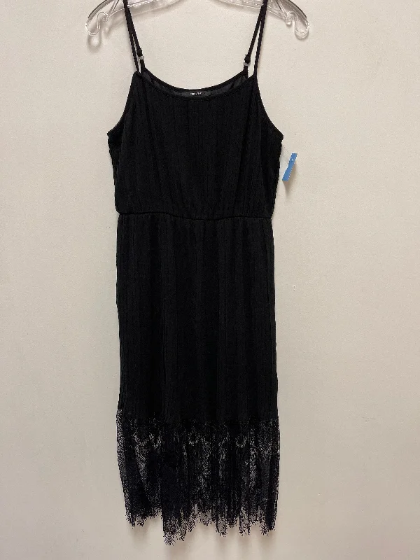 Dress Casual Midi By Forever 21 In Black, Size: M Trendy Midi Look